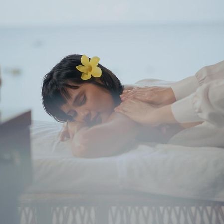 Adiwana Jelita Sejuba Natuna Ranai Buitenkant foto